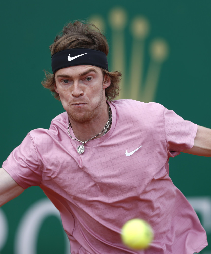 的横传助攻 的横传助攻